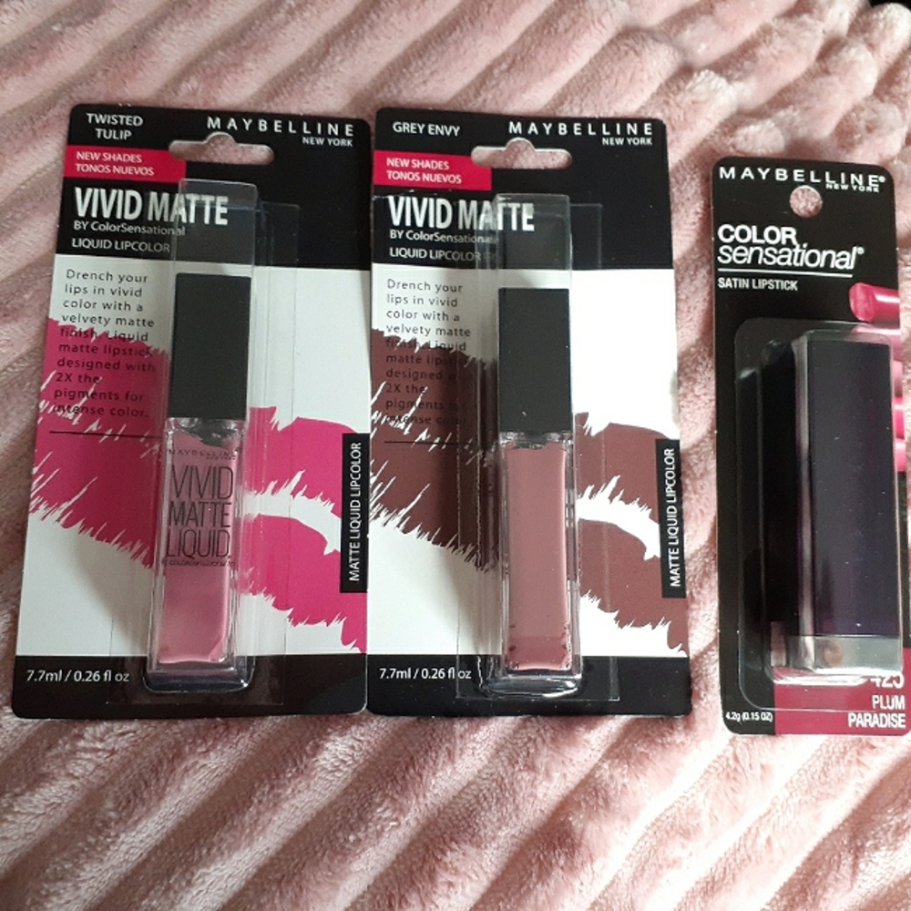 Maybelline liquid lipstick and lipstick set